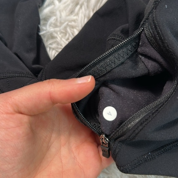 Lululemon Toasty Tech Tight II Black - Picture 6 of 7